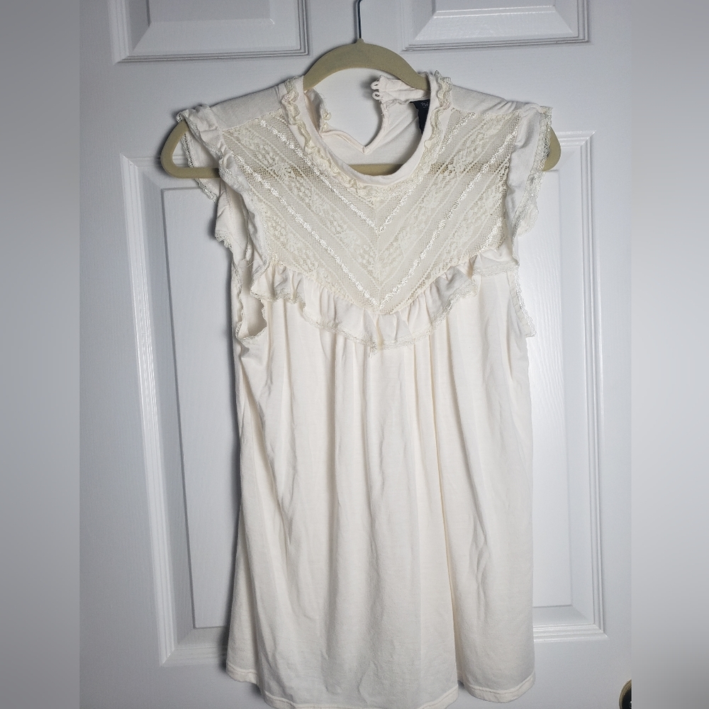Mossimo Mock Neck Short Sleeve Blouse